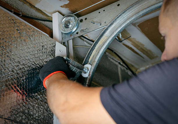 Affordable Garage Door Panel Replacement solutions in Saratoga, CA